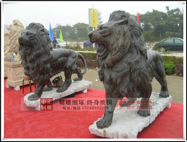 銅雕獅子價(jià)格.jpg